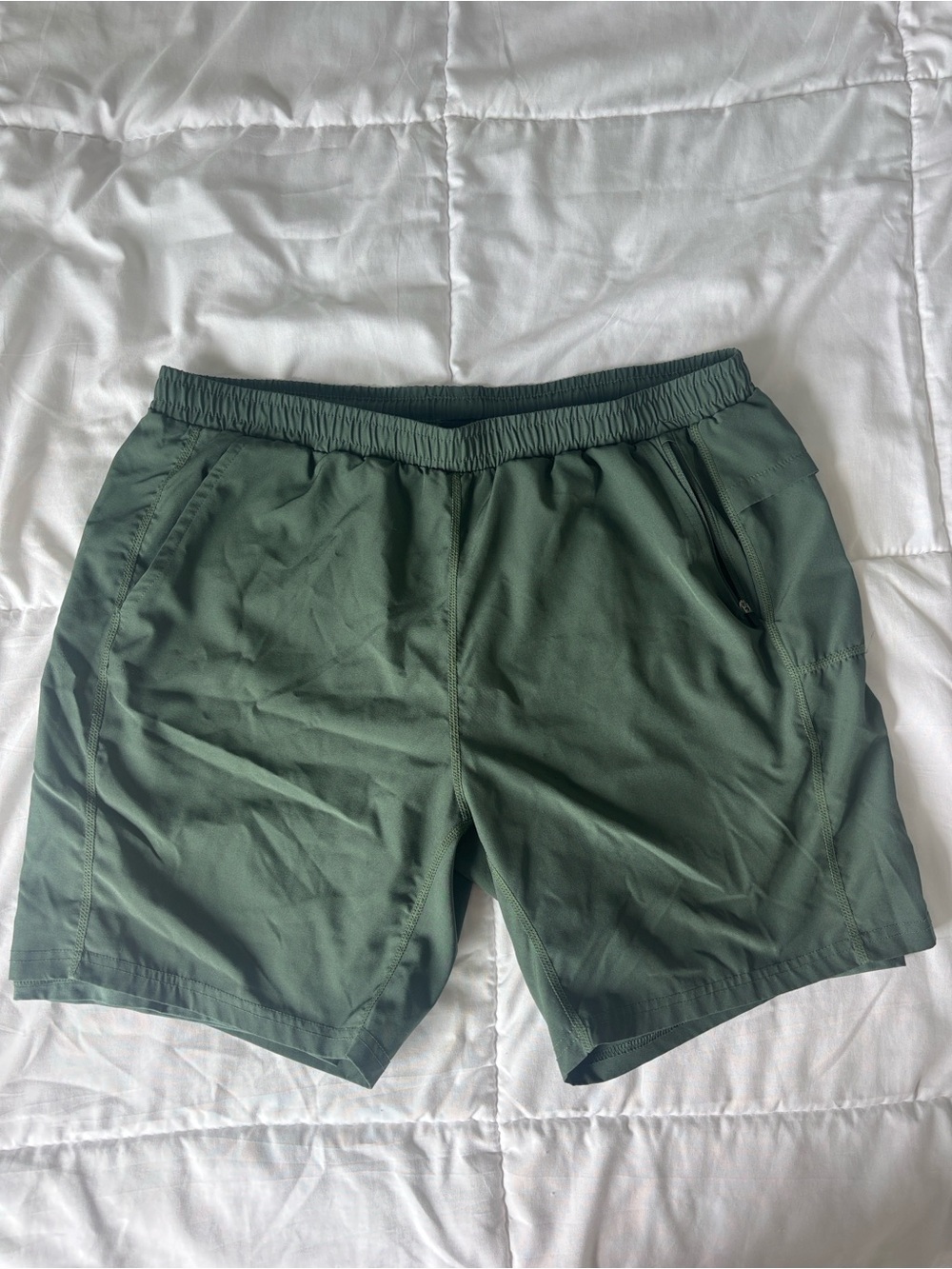 Caliville Men’s Athletic Shorts, size Large